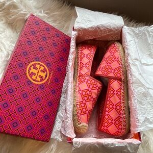 Tory Burch Espadrilles, size 9.